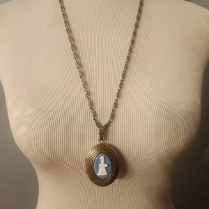 Avon Blue Cameo Locket Pendant - 1966 President's Campaign Honor Award